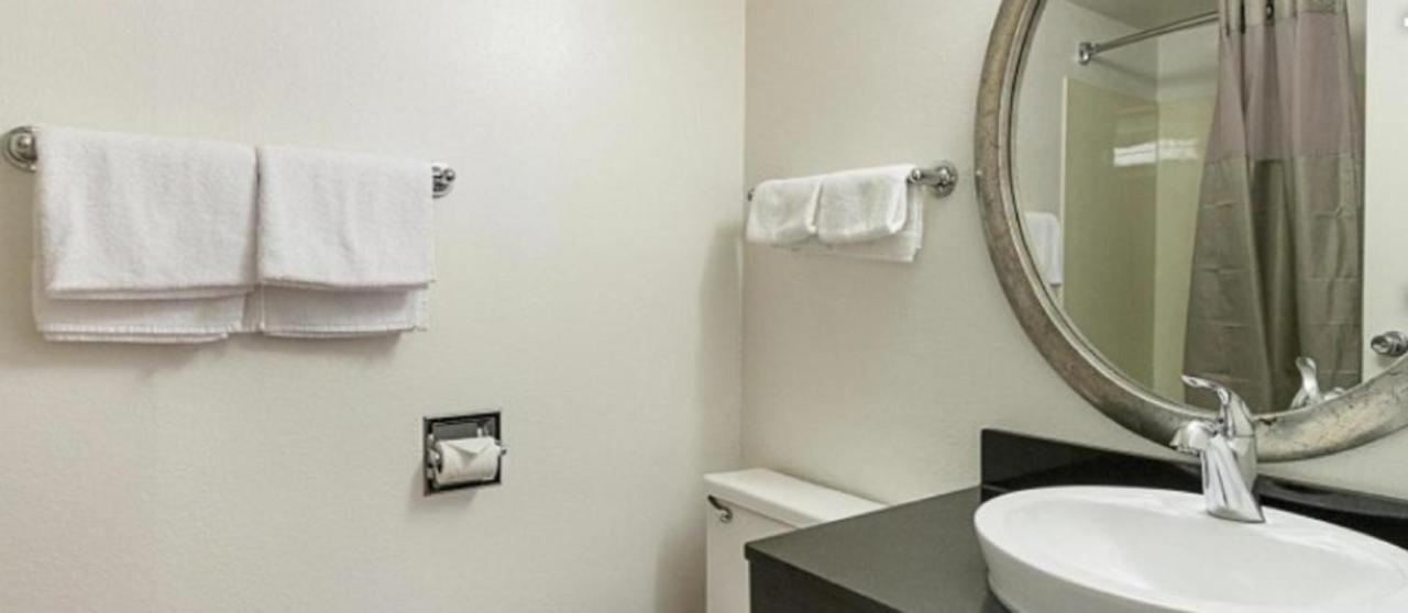 Studio 6 Wichita, Ks - Airport Εξωτερικό φωτογραφία