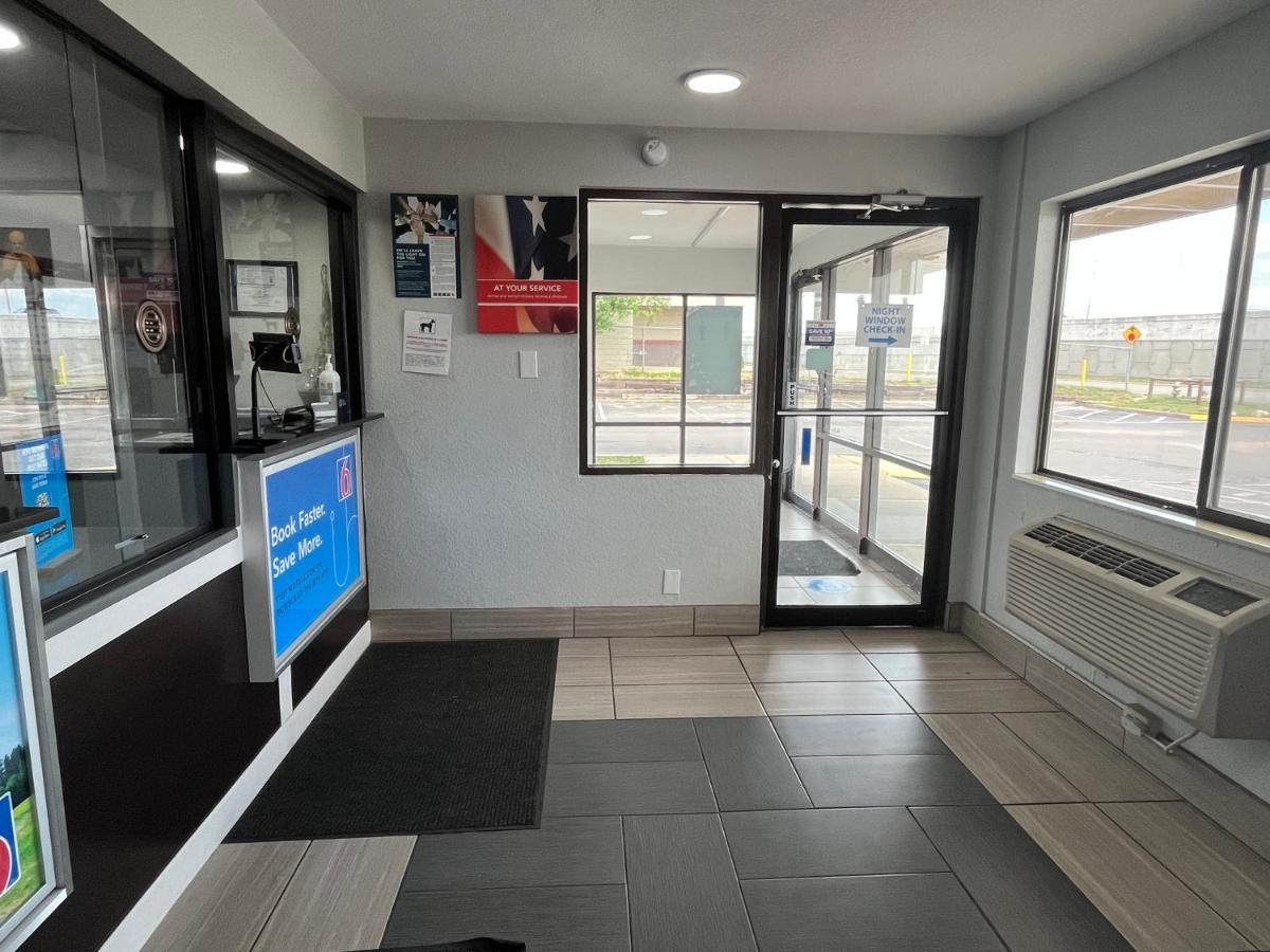 Studio 6 Wichita, Ks - Airport Εξωτερικό φωτογραφία